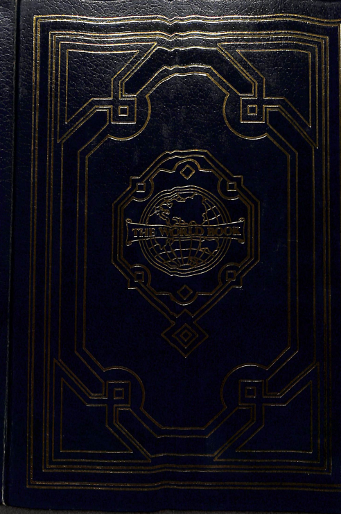 The World Book Encyclopedia (Volume 8)